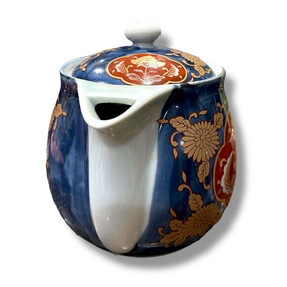 Vintage Arita Ware Red, Blue & Gold Floral Design Teapot  w/Lid and Tea Strainer - Picture 3 of 16
